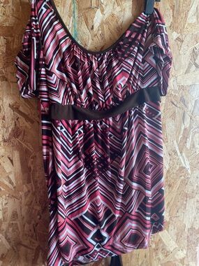 Planet Motherhood Pink & Brown Geometric Scoop Neck Tunic